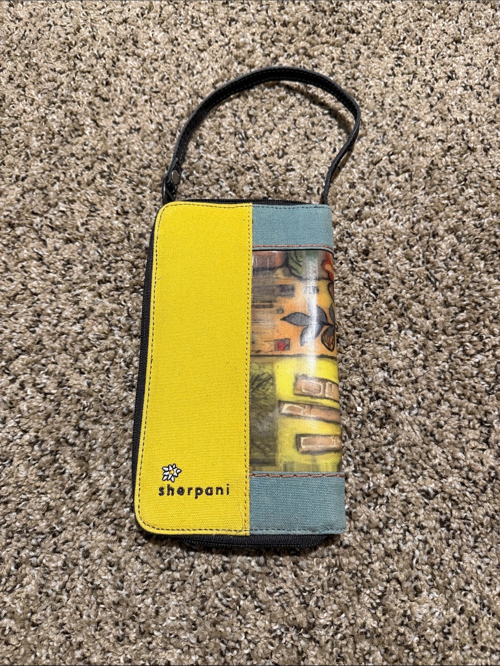 Sherpani Yellow & Teal Patterned Wristlet
